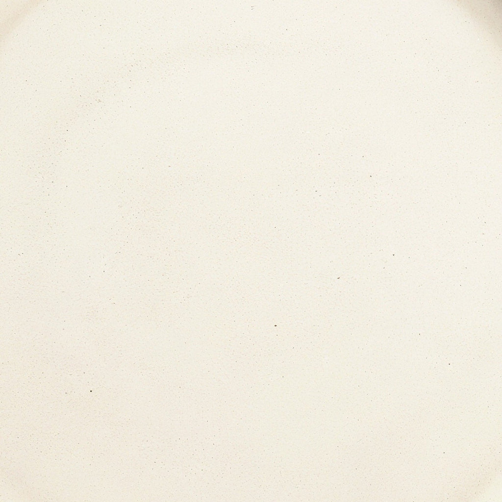 Danmero Alabaster Serving Plate — macro close-up of the glaze surface texture
