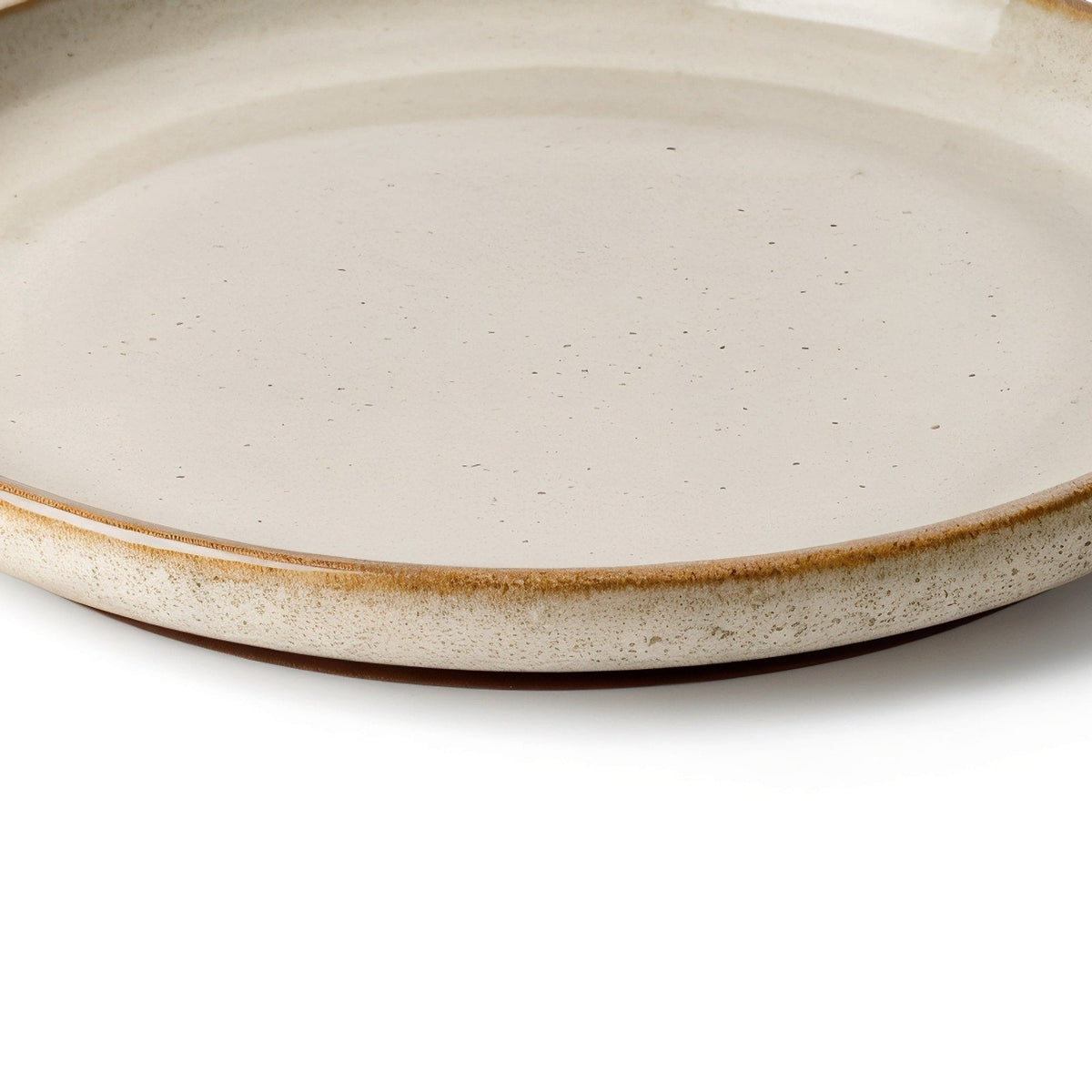 Danmero Birch Bread Plate — macro close-up of rim and glaze pooling